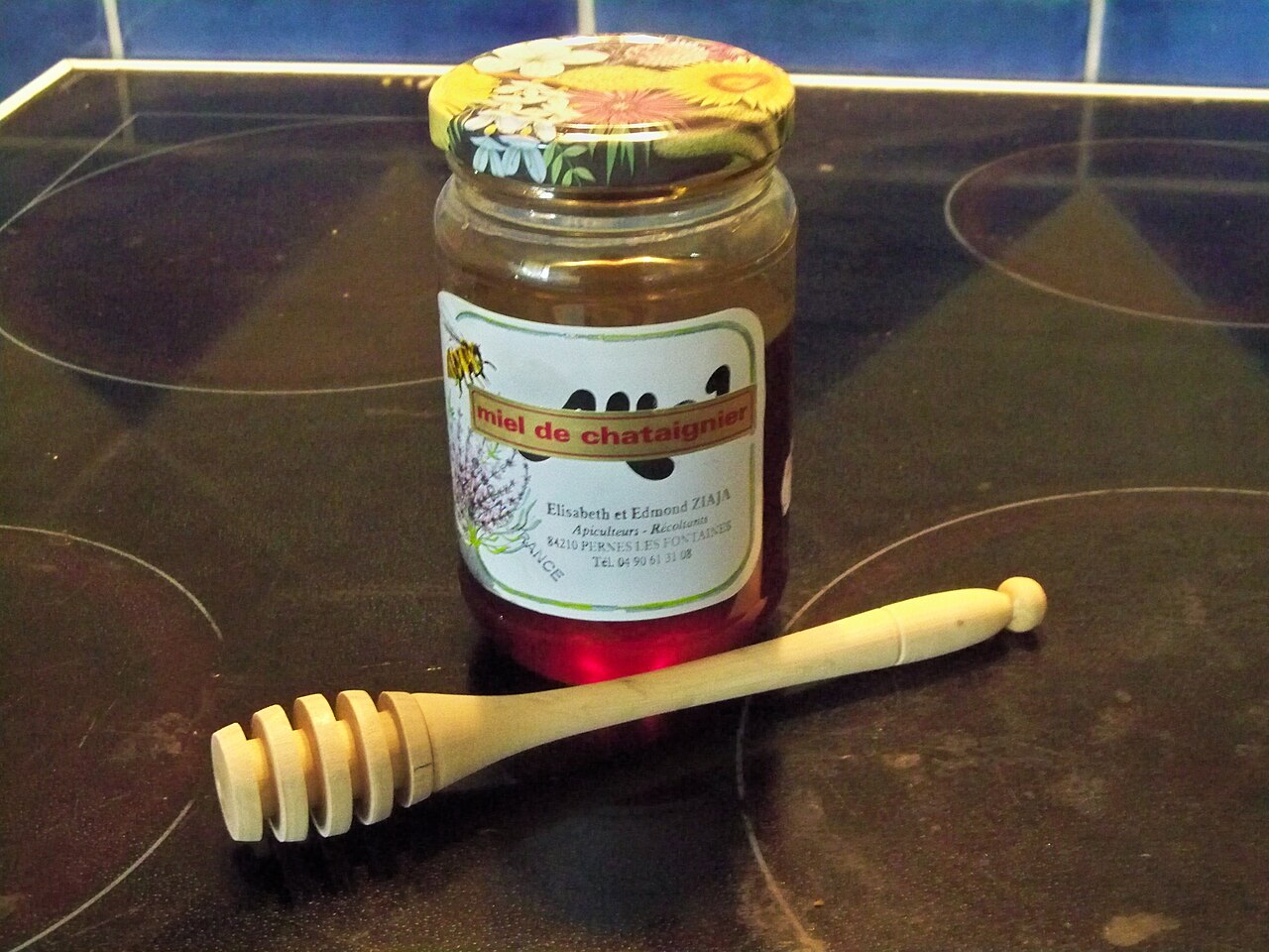 Homemade Hot Honey: The 10-Minute Recipe Behind 2026's Biggest Flavor Trend